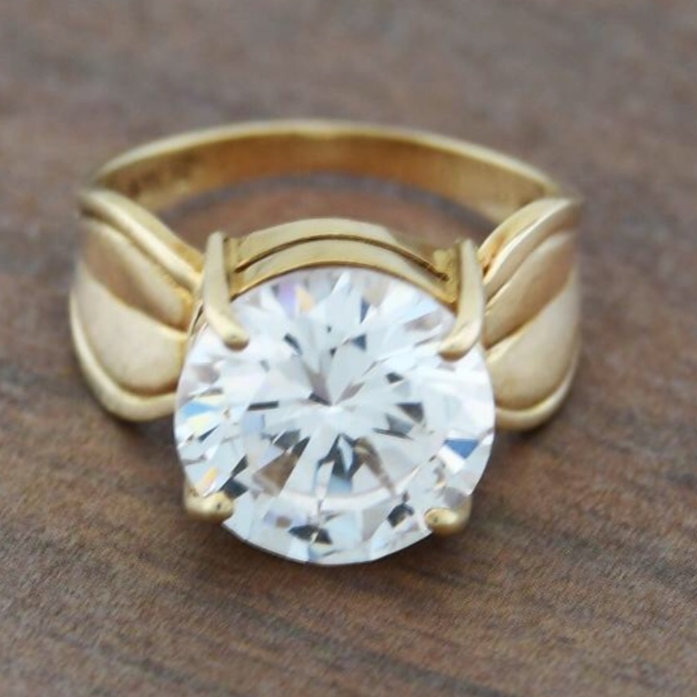 Moissanite Ring 10k Yellow Gold  7 3/4